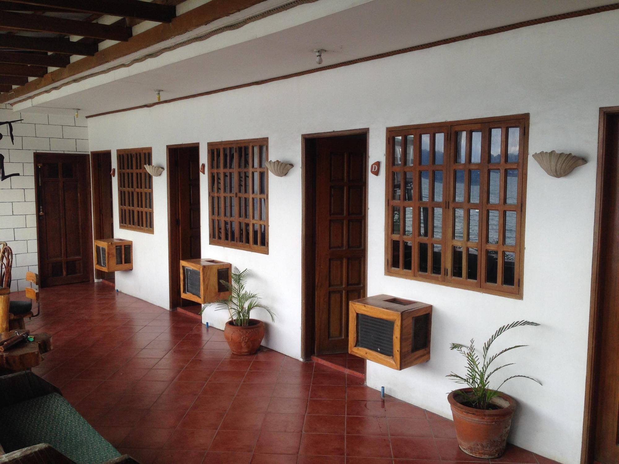 Harleys Hotel Olongapo Bagian luar foto
