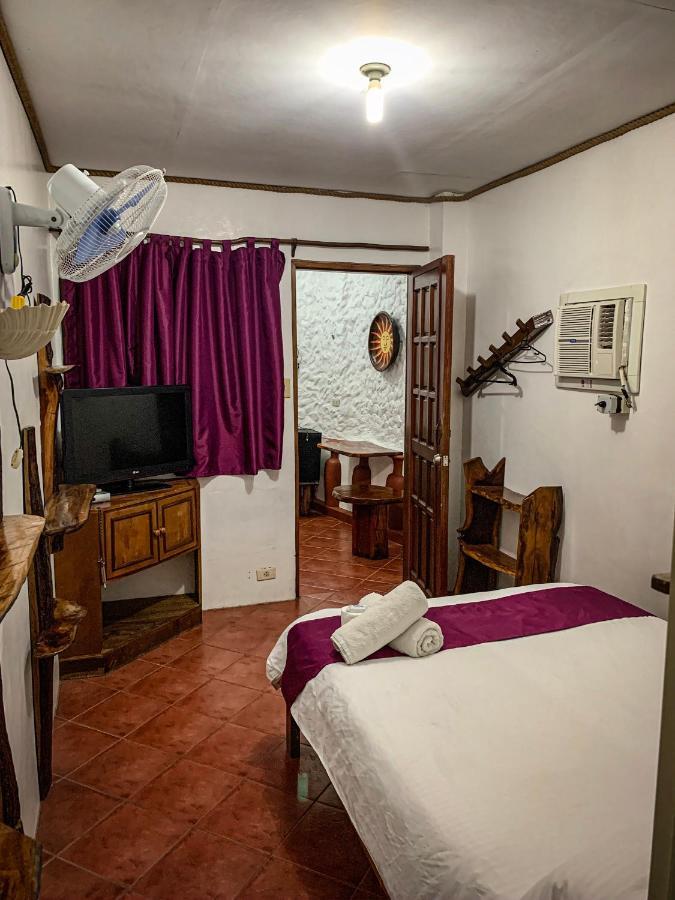 Harleys Hotel Olongapo Bagian luar foto